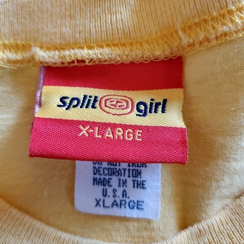 7006 * Split Girl Long Sleeve Tee Yellow Size XL Made in USA Vintage - Picture 3 of 9